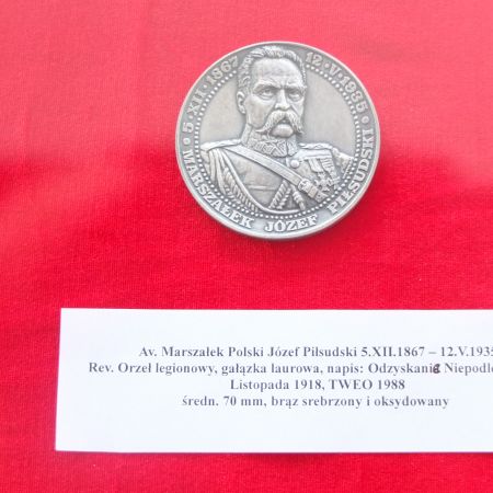 Józef Piłsudski w medalierstwie